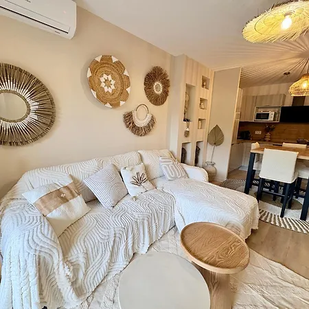 à 100m Magnifique T2 Avec Jardin Privé Appartement Saint-Raphaël